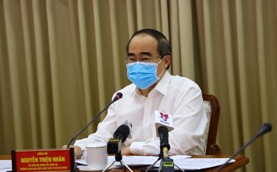 Nguyên Bí thư Nguyễn Thiện Nhân đề xuất kế hoạch chống dịch Covid-19 trong 4 tuần - Ảnh 1.