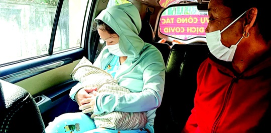 Sống đẹp nơi hồng tâm Covid-19 - Ảnh 1.