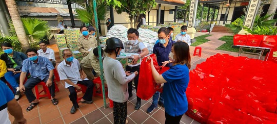 Theo chân “Novator” tặng 800 phần quà cho người dân tỉnh Đồng Tháp - Ảnh 6.