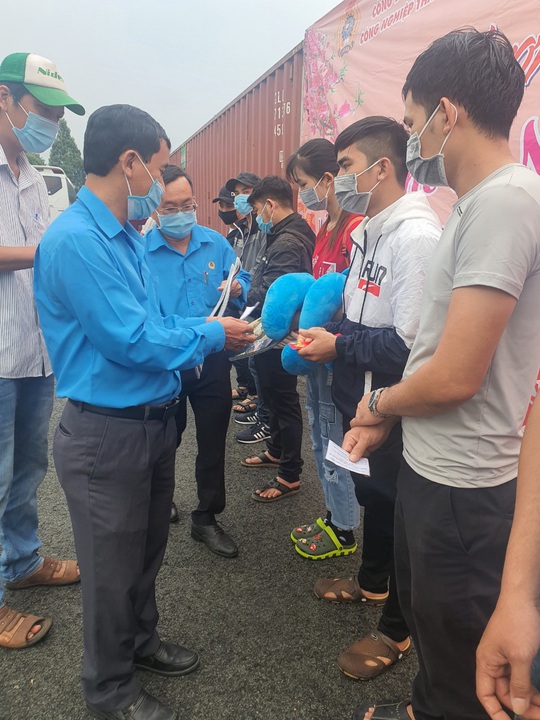 Những chuyến xe chở niềm vui - Ảnh 8.