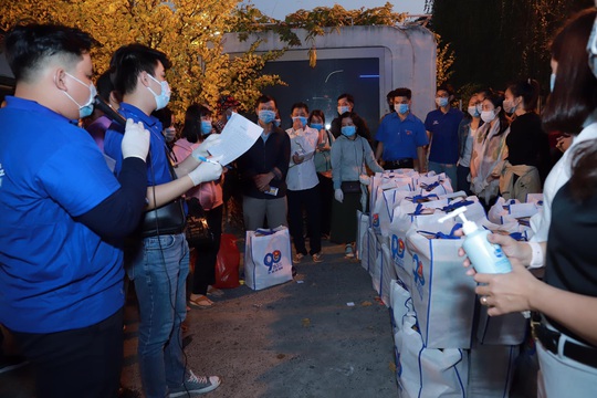 Những chuyến xe chở niềm vui - Ảnh 1.