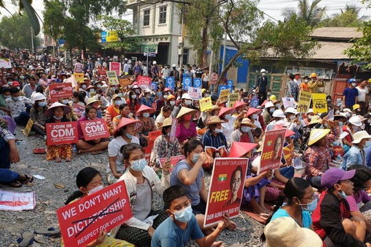 Mỹ “giáng đòn” trừng phạt con của lãnh đạo quân đội Myanmar - Ảnh 2.