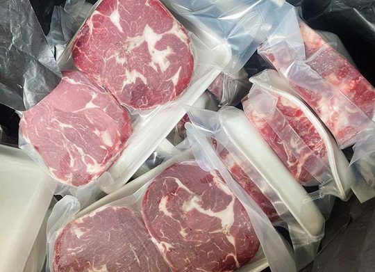 Giật mình bò Úc thượng hạng, giá rẻ hơn cả thịt lợn ngoài chợ - Ảnh 1.