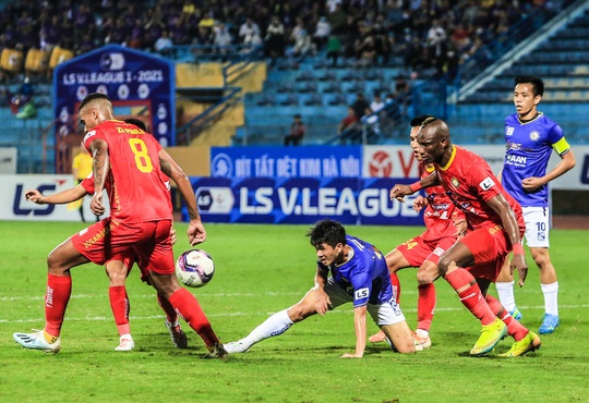 Quang Hải vắng mặt, Bruno ghi cú đúp giúp CLB Hà Nội thắng Thanh Hoá - Ảnh 9.