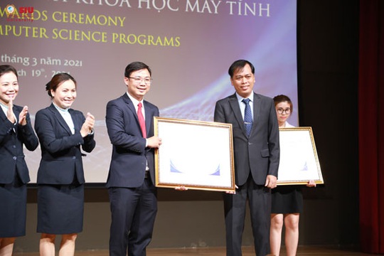 Trường ĐH đầu tiên của Việt Nam đạt kiểm định chất lượng IACBE - Ảnh 1.