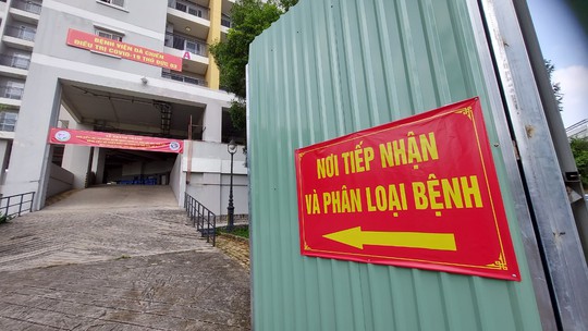 TP HCM thành lập khu điều trị Covid-19 dành cho người lớn tuổi - Ảnh 1.