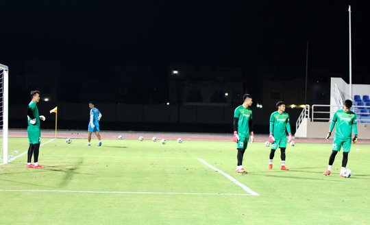 Đội tuyển Việt Nam nhận mưa lời khen từ AFC trước trận gặp Oman - Ảnh 12.