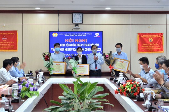 PC Quảng Ngãi: Sơ kết hoạt động công đoàn 9 tháng đầu năm 2021 - Ảnh 1.