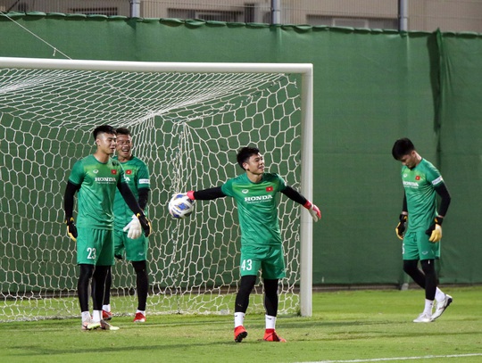 Hồng Duy: Chúng tôi quyết tâm giành chiến thắng trước đội tuyển Trung Quốc - Ảnh 9.