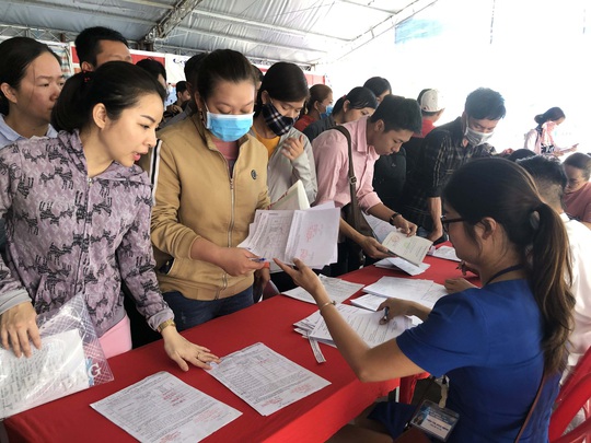 Thủ tục cần biết khi chuyển nơi hưởng trợ cấp thất nghiệp - Ảnh 1. Thủ tục cần biết khi chuyển nơi hưởng trợ cấp thất nghiệp - Ảnh 1.