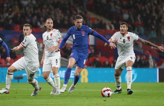 Harry Kane lần đầu lập hat-trick, tuyển Anh chờ giành vé dự World Cup - Ảnh 4.