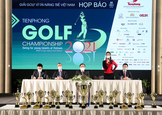 Nhiều hoa hậu, á hậu tranh tài với golfer tại giải Tiền Phong Golf Championship 2021 - Ảnh 1.
