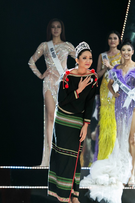 Hoa hậu H’Hen Niê là đại sứ hình ảnh Ngày Quốc gia Việt Nam ở Dubai - Ảnh 2.