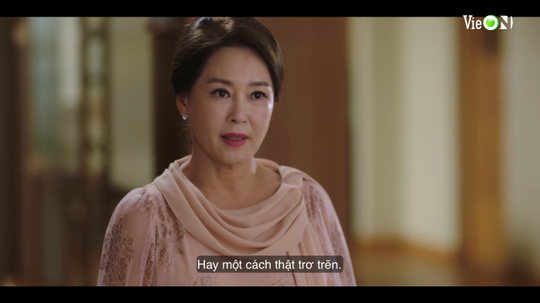 Song Hye Kyo mượn nước mắt tỏ tình - Ảnh 2.