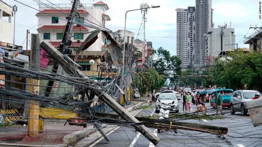Philippines tan hoang vì siêu bão Rai - Ảnh 1.
