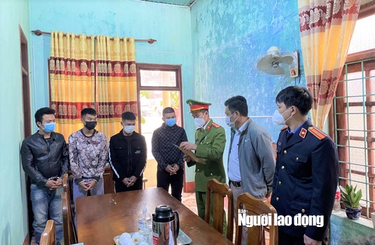 Cái kết của nhóm thợ hồ mang dao, ống tuýp, gậy… hỗn chiến để lấy số má - Ảnh 1. Cái kết của nhóm thợ hồ mang dao, ống tuýp, gậy… hỗn chiến để lấy số má - Ảnh 1.