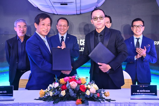 SpaceSpeakers Group làm cố vấn âm nhạc cho Vietnam Airlines - Ảnh 1.