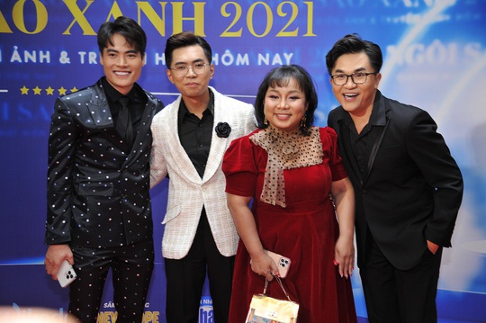 Phim “Bố già” của Trấn Thành thắng đậm tại Ngôi sao xanh 2021 - Ảnh 6.