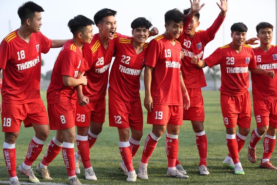 VCK Giải U21 VĐQG 2021: Đàn em Công Phượng thắng nghẹt thở chủ nhà PVF Hưng Yên - Ảnh 4.