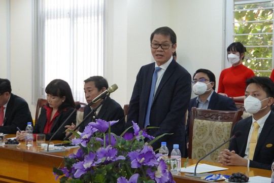 Chủ tịch nước đề nghị Thủ tướng Hun Sen tháo gỡ kiến nghị của doanh nghiệp - Ảnh 3.
