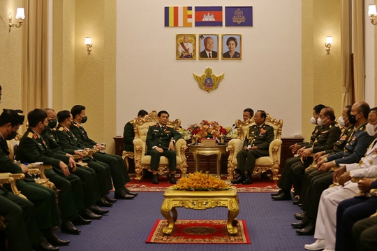 Bộ trưởng Tô Lâm hội đàm Phó Thủ tướng, Bộ trưởng Bộ Nội vụ Campuchia - Ảnh 5.