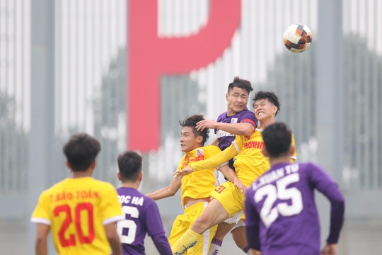 HAGL thua Hà Nội trên chấm luân lưu, dừng chân ở bán kết Giải U21 VĐQG 2021 - Ảnh 1.
