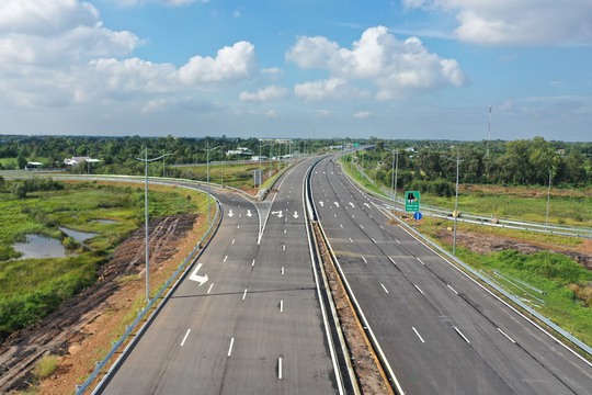 Đề nghị cho xe lưu thông qua Cao tốc Trung Lương - Mỹ Thuận trong dịp Tết Nguyên đán - Ảnh 2.