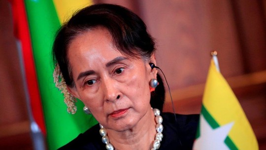 Bà Suu Kyi bị kết án 4 năm tù giam - Ảnh 1.