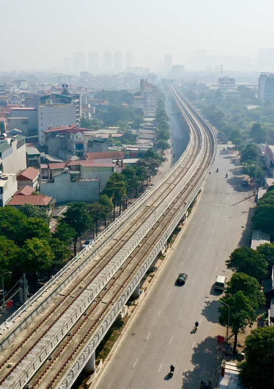 Cận cảnh tàu đường sắt đô thị Nhổn - ga Hà Nội chạy thử tốc độ tối đa 80 km/giờ - Ảnh 5.