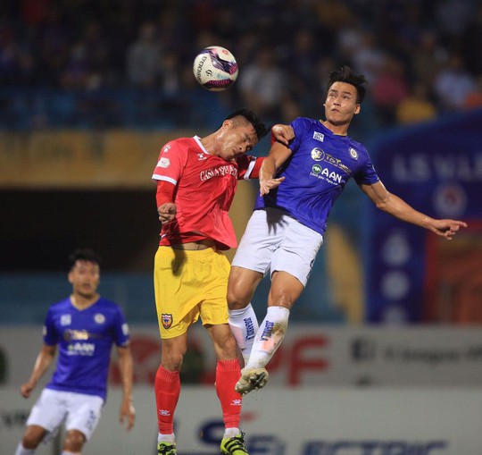 Hà Nội FC thoát thua ở phút 90 - Ảnh 3.