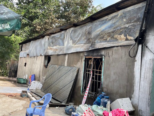 NÓNG: Cháy nhà ở TP Thủ Đức, 6 người trong một gia đình tử vong - Ảnh 3.