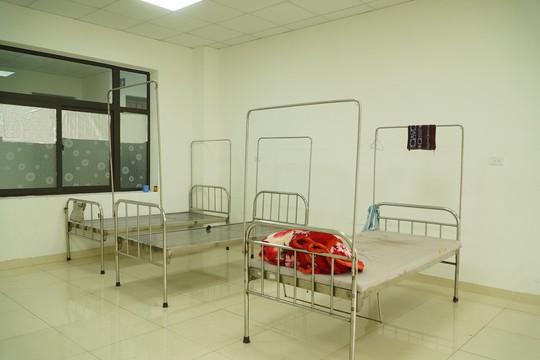 CLIP: Cảnh bên trong phòng bay lắc ma túy tại Bệnh viện Tâm thần Trung ương I - Ảnh 3.