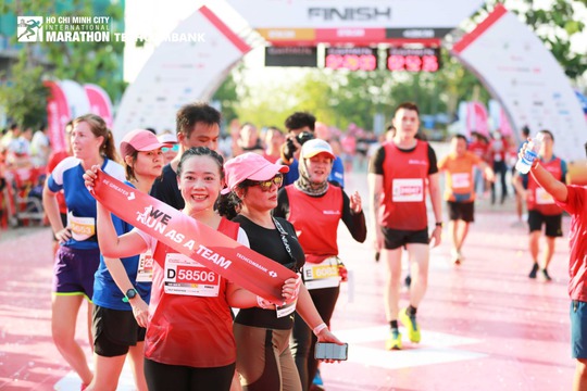TP HCM quảng bá du lịch qua Giải Marathon quốc tế - Ảnh 2.