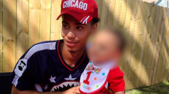 Mỹ: Cảnh sát bắn chết người da màu vì…nhầm - Ảnh 2.