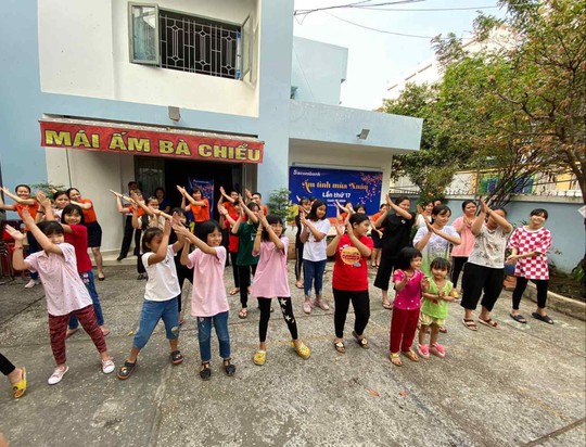 Hình thành thói quen ăn uống lành mạnh và lối sống năng động cho trẻ nhỏ - Ảnh 3.