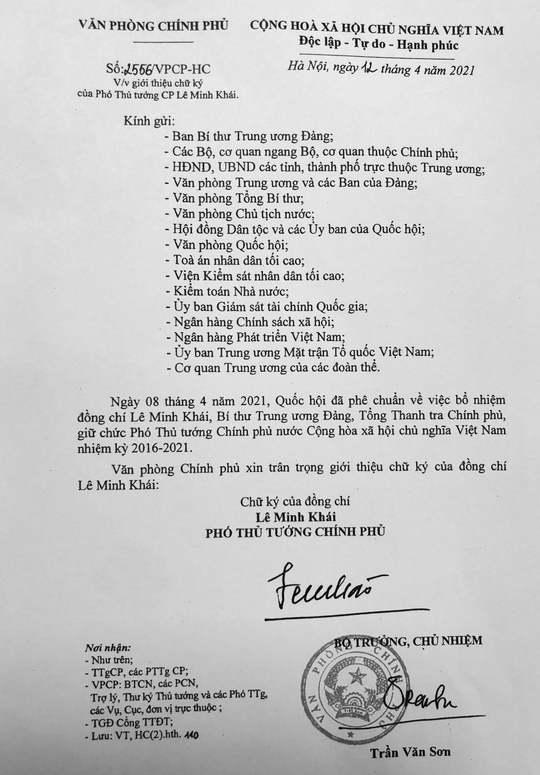 Giới thiệu chữ ký của Thủ tướng Phạm Minh Chính, 2 tân Phó Thủ tướng - Ảnh 3.
