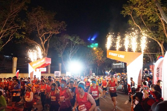 Techcombank lan tỏa tinh thần vượt trội: Từ “Làng Marathon” đến đường chạy đẳng cấp quốc tế - Ảnh 5.