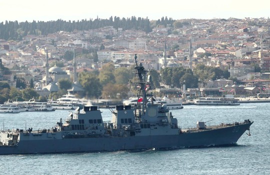 Nga tập trận trên biển Đen, Mỹ hủy kế hoạch triển khai tàu chiến? - Ảnh 1.