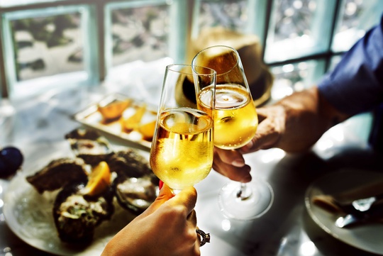 Du lịch theo phong cách riêng với dòng sản phẩm luxury - Ảnh 1.