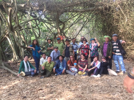 Một miền rừng xanh thẳm, hào hùng - Ảnh 1.