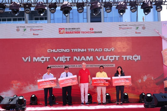 Giải Marathon Quốc Tế TP.HCM Techcombank mùa thứ 4: Sải bước trên đường chạy vượt trội - Ảnh 4.