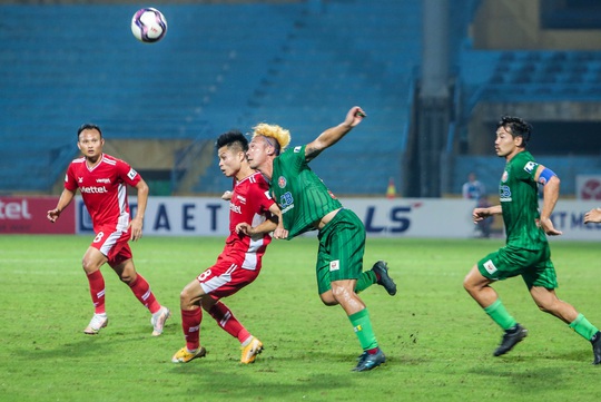HLV Trương Việt Hoàng: Tiền vệ Daisuke Matsui là điểm yếu của CLB Sài Gòn - Ảnh 5.