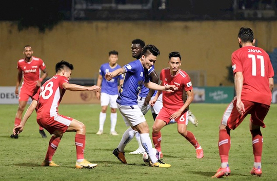 CLB Hà Nội và CLB Viettel: 2 thẻ đỏ, 1 bàn thắng - Ảnh 3.