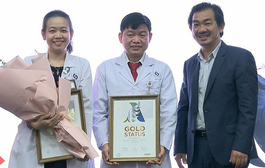 Bệnh Viện Nhân Dân Gia Định TP HCM đạt chứng nhận vàng trị đột quỵ - Ảnh 1.