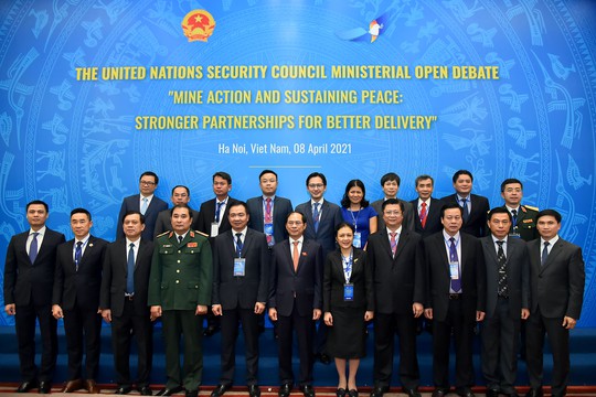 Diễn viên Dương Tử Quỳnh dự cuộc họp Liên Hiệp Quốc do Việt Nam chủ trì - Ảnh 6.