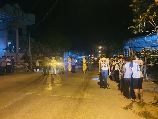 Chùm ảnh: Hiện trường vụ tai nạn kinh hoàng ở Quảng Nam - Ảnh 8.