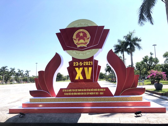 Đường phố rực cờ hoa, hơn 1,1 triệu cử tri Quảng Nam sẵn sàng đi bầu cử - Ảnh 16.