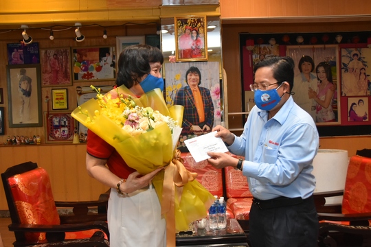 Mai Vàng nhân ái thăm NSND Kim Cương và NSND Minh Vương - Ảnh 5.