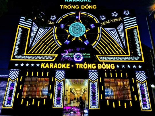 Bà Rịa-Vũng Tàu: Đề nghị đình chỉ karaoke Trống Đồng hoạt động bất chấp lệnh cấm - Ảnh 1.