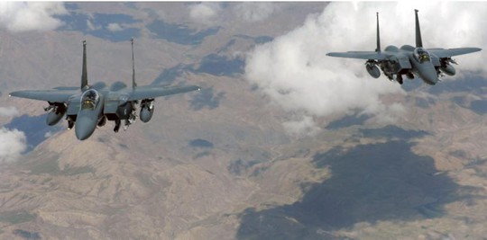 Mỹ khởi động các cuộc không kích mới vào Taliban - Ảnh 1.